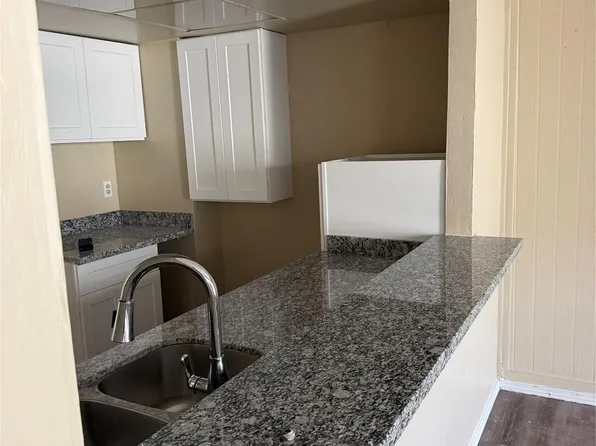 176 Goodson Dr #176, Houston, TX 77060