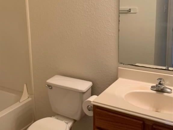 5th image of 13602 Woodring Ct