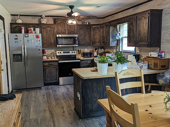 5th image of 664 E Main Street Cir