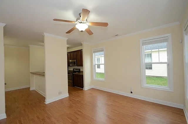 106 Thompson St — Photo 2