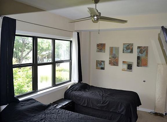 3rd image of 1812 West Ave Suite 101