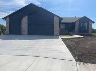 473 N Stellar Ct, Rose Hill, KS 67133