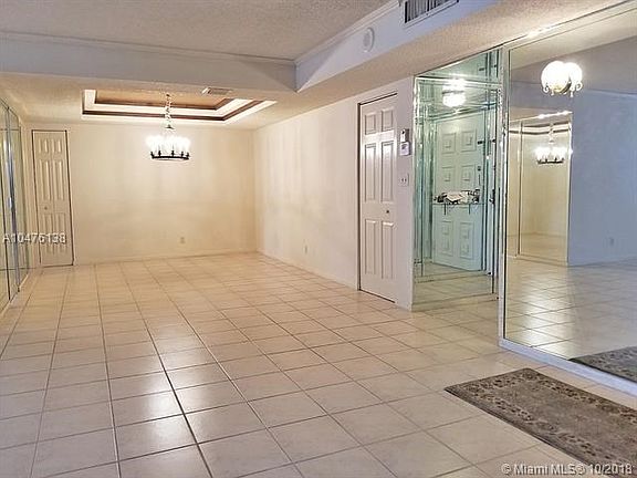 5th image of 18181 NE 31st Ct APT 909