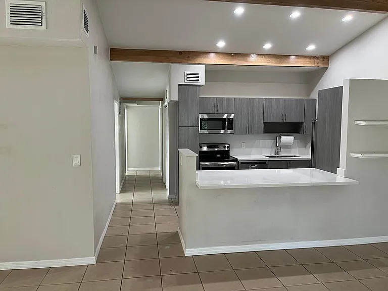 11822 SW 81st Rd — Photo 3