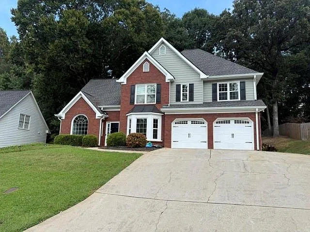 3 bed, 2.5 bath, 2050 sqft, $2,895 — Photo 3