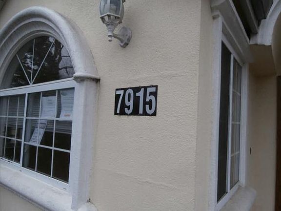 4th image of 7915 Alma Mesa Way