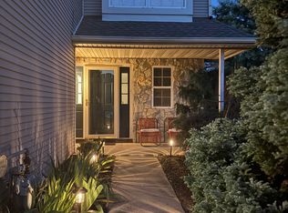 11 Crabapple Pl, Newtown, PA 18940