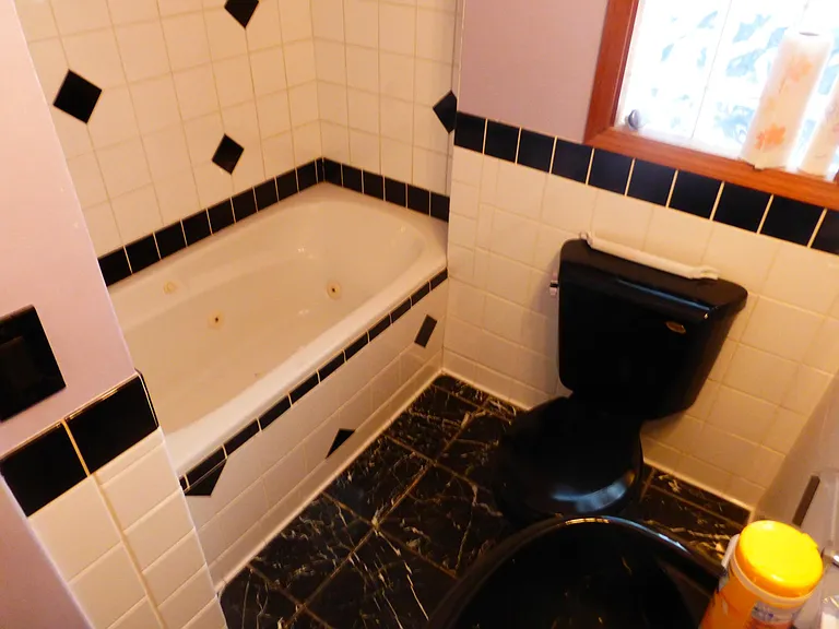 1011 Worden St SE — Photo 5