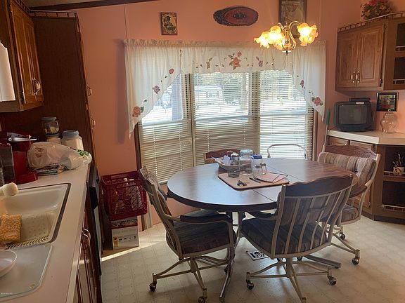 4th image of 20257 W White Pine Dr
