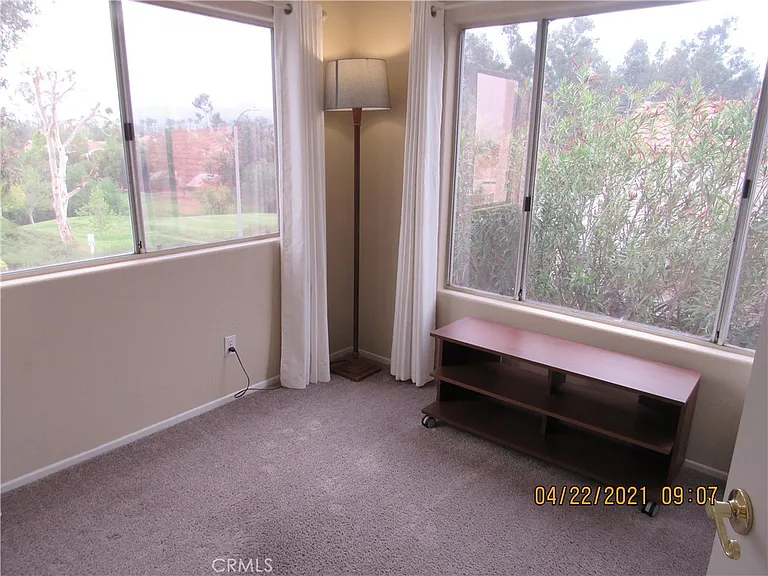 40385 Via Francisco — Photo 15
