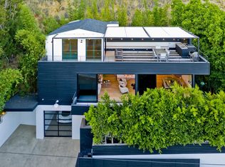 2164 Sunset Plaza Dr, Los Angeles, CA 90069