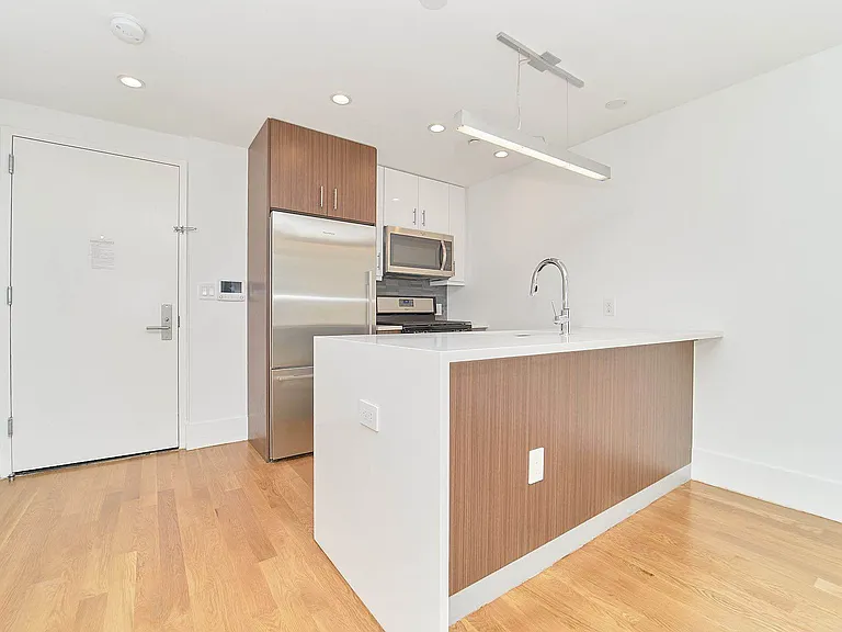 100 Steuben St #2B — Photo 3