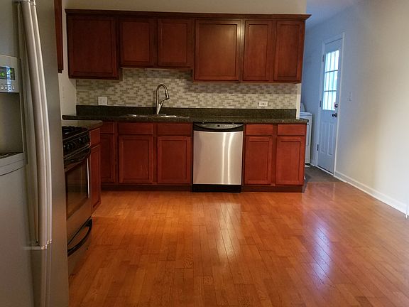 2nd image of 1261 N Elmwood Dr