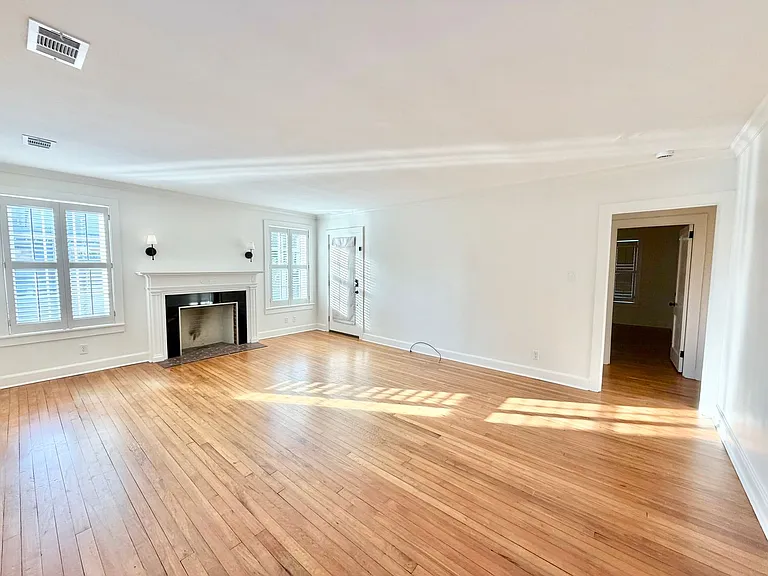 637 Columbus Dr — Photo 9