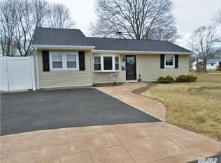 1004 Fire Island Ave, Bay Shore, NY 11706