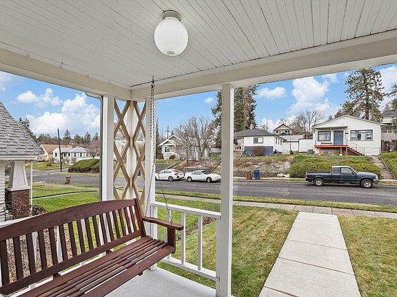 2nd image of 2321 W Dalton Ave