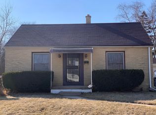 5327 N 52nd St, Milwaukee, WI 53218