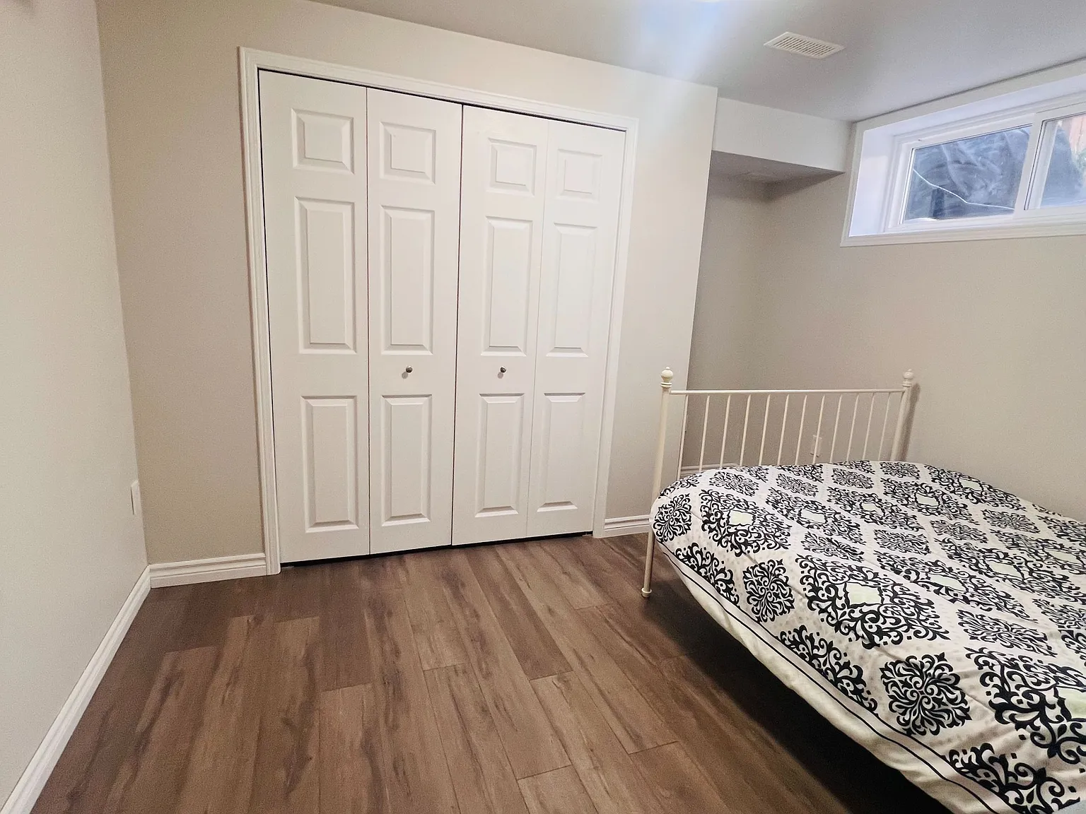 1 bed, $2,100 — Photo 4