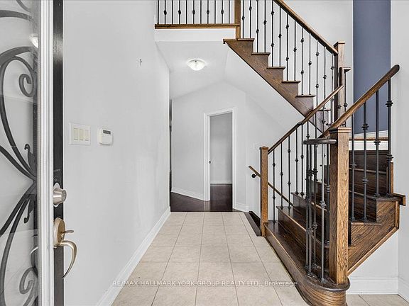 3rd image of 2094 Webster Blvd