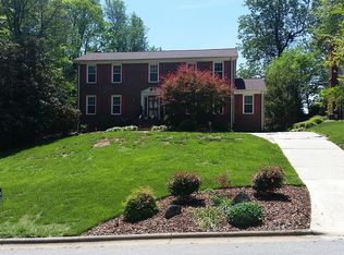 5403 Ashmont Dr, Greensboro, NC 27410