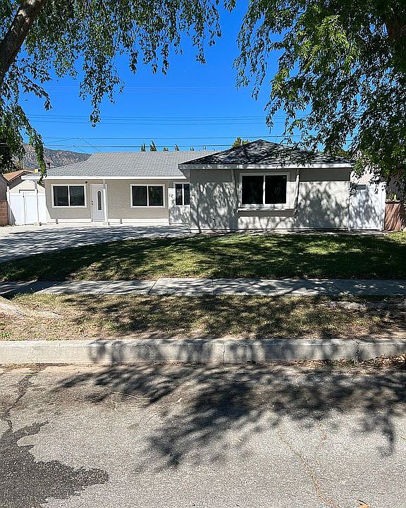 2nd image of 1219 Los Serenos Dr