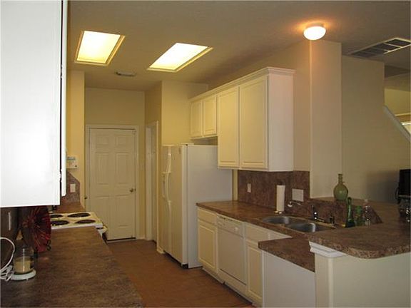 3rd image of 17634 Olympic Park Ln