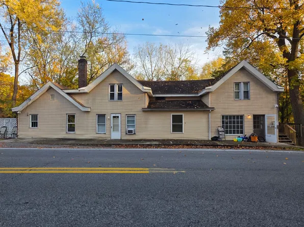 17 Clove Rd APT 1, Salisbury Mills, NY 12577