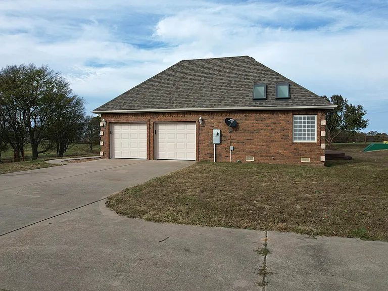 4220 State Highway D — Photo 10