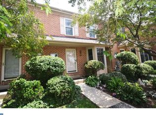 482 Amherst Ct, Harleysville, PA