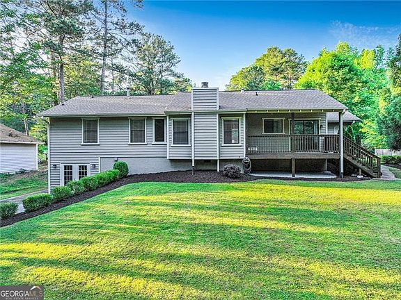 4th image of 2755 Wendy Ln