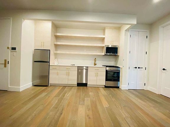 4th image of 1834 Nostrand Ave #2B