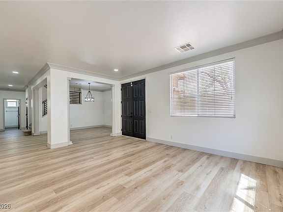 5th image of 825 Cornerstone Pl