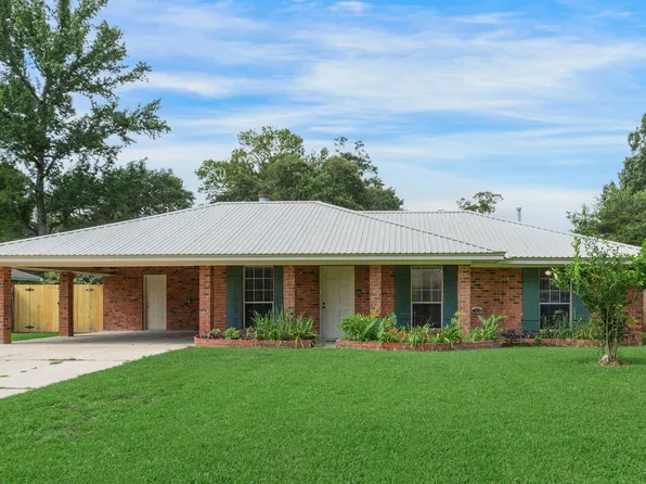 102 Medearis Dr, New Iberia, LA 70563