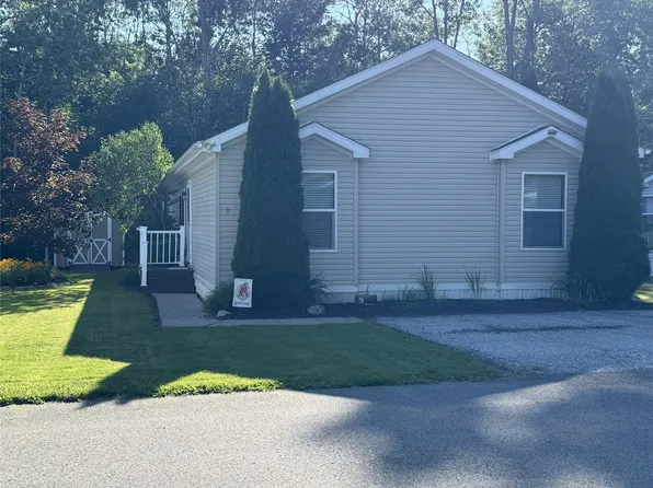 8 Bernwood Dr, Mc Kean, PA 16426