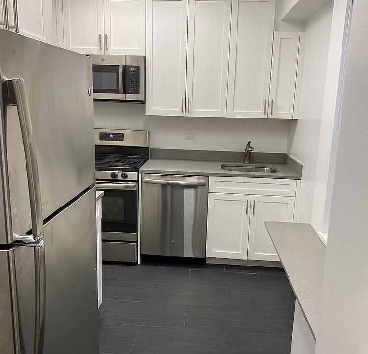 1st image of 200 E 64th St APT 4A