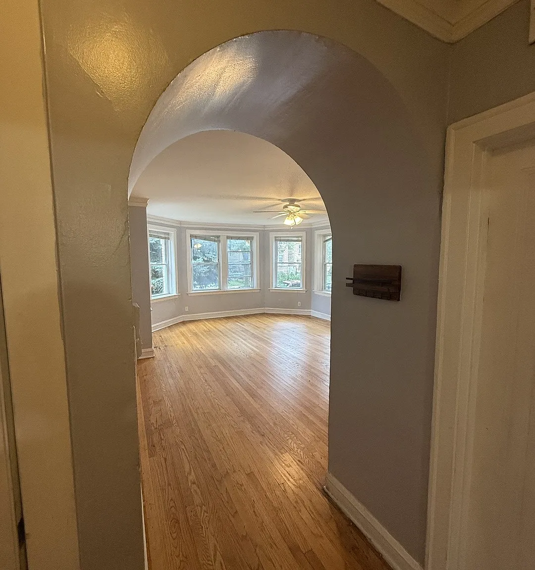 3 bed, 1500 sqft, $2,000 — Photo 2