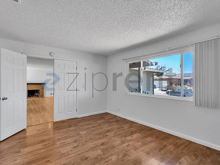 175 Mills Ln — Photo 15