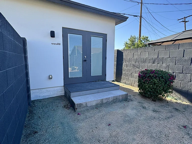 3342 N 17th Ave — Photo 18