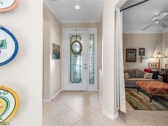 5th image of 10633 Avila Cir
