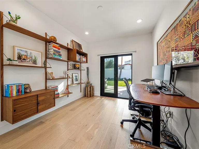 2402 Orchid Hill Pl — Photo 18
