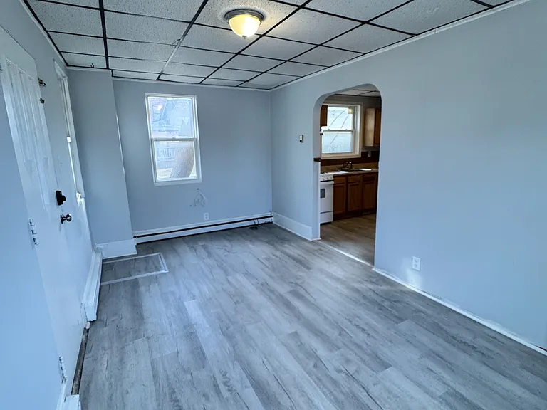 395 N Pennsylvania Ave — Photo 13