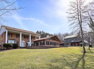 1 Sand Ridge Rd, Lewistown, PA 17044