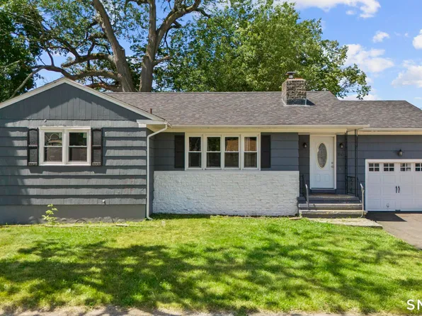 166 Collis Street, West Haven, CT 06516