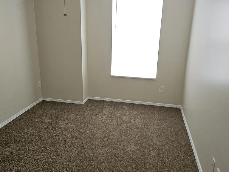 1152 Seven Oaks Blvd — Photo 28