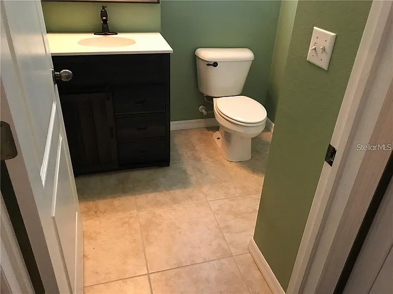 7542 Red Mill Cir — Photo 14