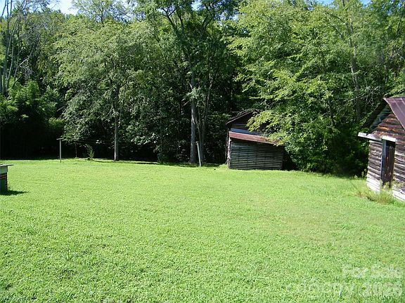 4th image of 6235 Sherrills Ford Rd