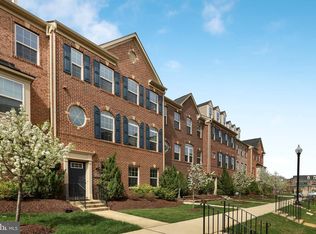 2460 Baldwin Cres NE, Washington, DC 20018