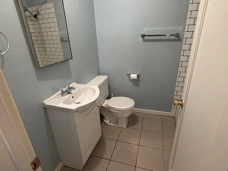 110 Ruth Court — Photo 8