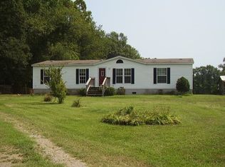 895 Old Courthouse Rd, Saluda, VA 23149