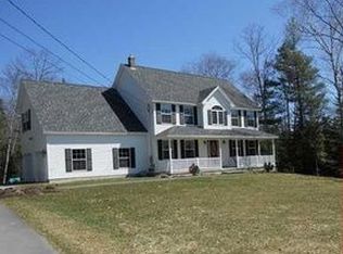 4 Rosebud Ln, Brewer, ME 04412